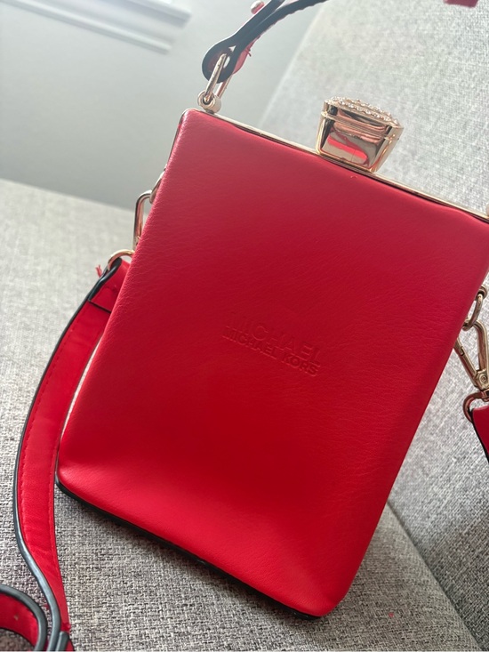 Michael Kors Handbags - Michael Kors Red Leather Crossbody Bag
